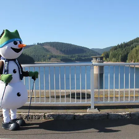 Vendégház Haus Flora 3*