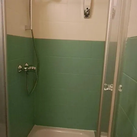 Haus Flora 3* אוברהוף
